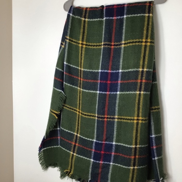 Marley Lilly green plaid blanket scarf fringe - Picture 3 of 4